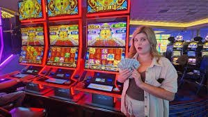 Dasbor promosi presidenttoto menampilkan bonus sambutan, cashback mingguan, dan promosi musiman
